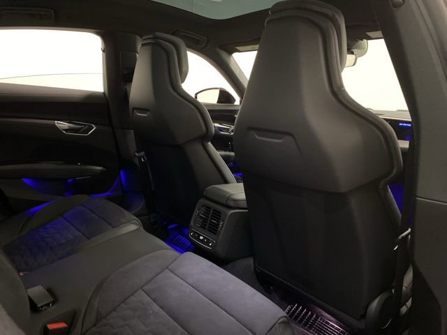 Used 2022 Audi e-tron GT Prestige w/ Prestige Package AWD/4WD image 81