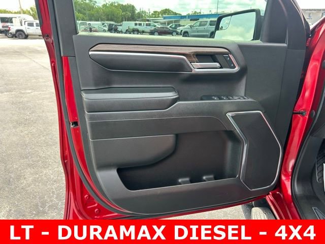 Used 2023 Chevrolet Silverado 1500 LT w/ Convenience Package II image 12