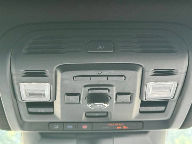 Used 2023 Cadillac Escalade Sport AWD/4WD image 15