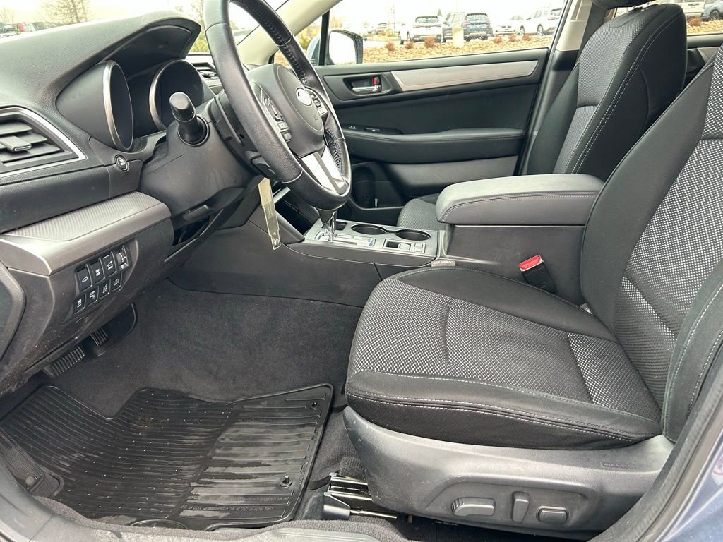 Used 2016 Subaru Outback 2.5i Premium image 23