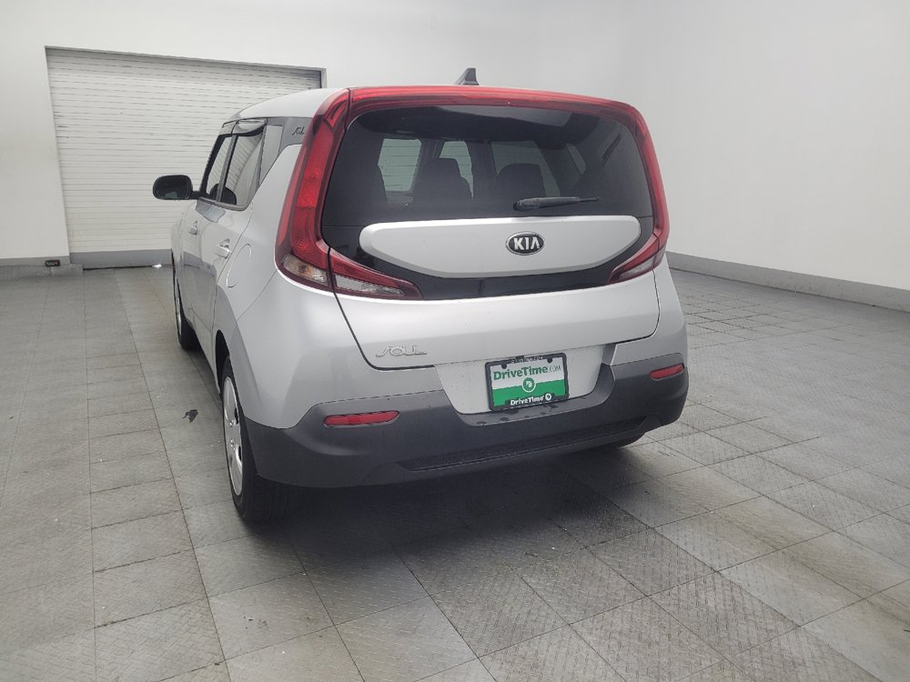 Used 2021 Kia Soul LX FWD image 5