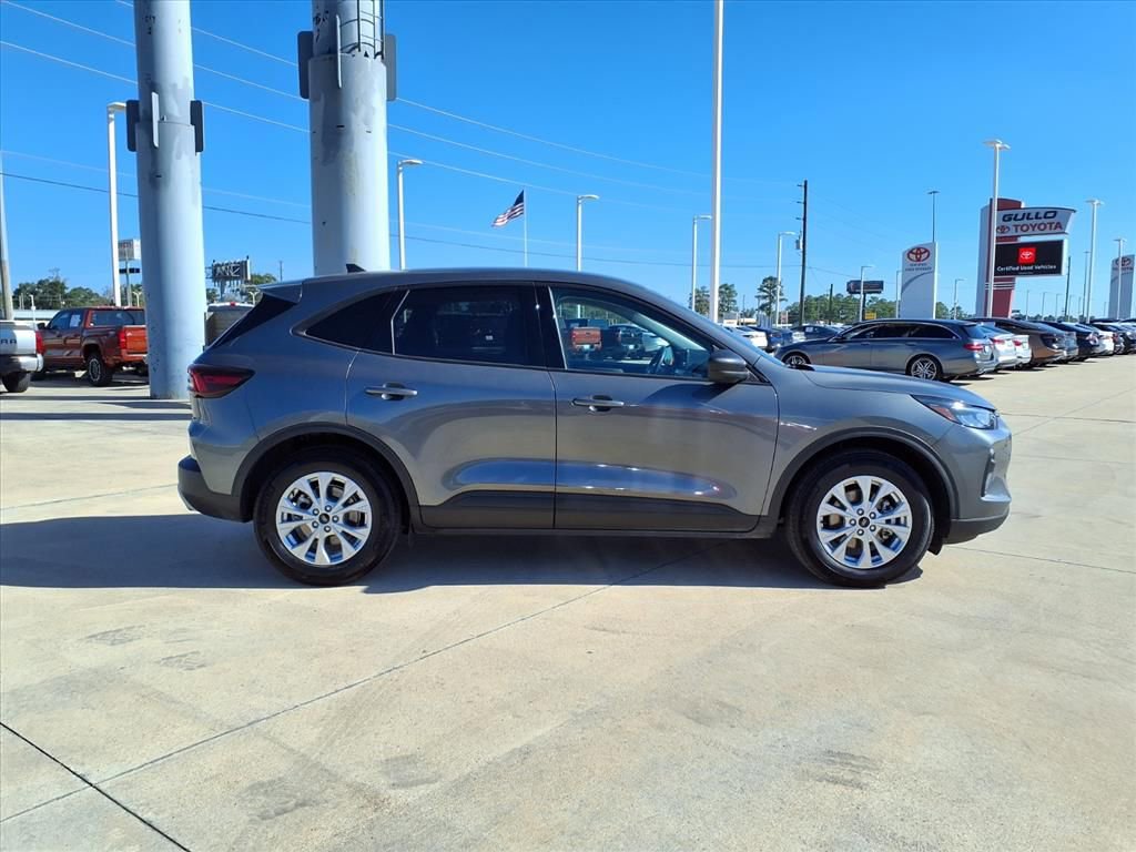 Used 2025 Ford Escape Active image 10