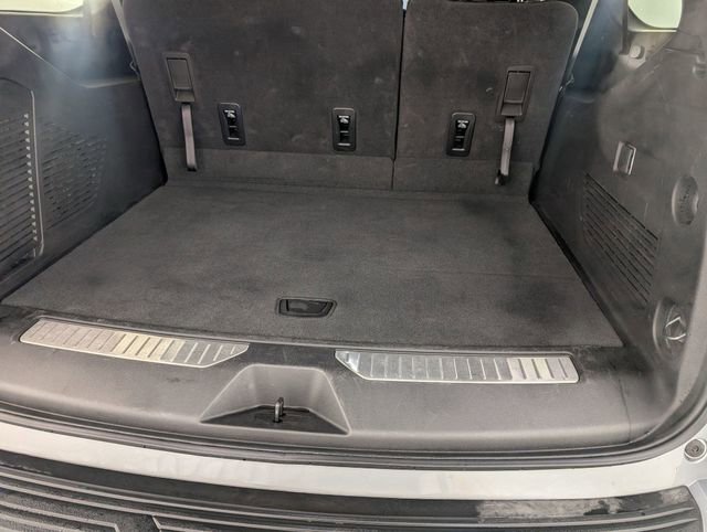 Certified 2025 Chevrolet Suburban Z71 image 31