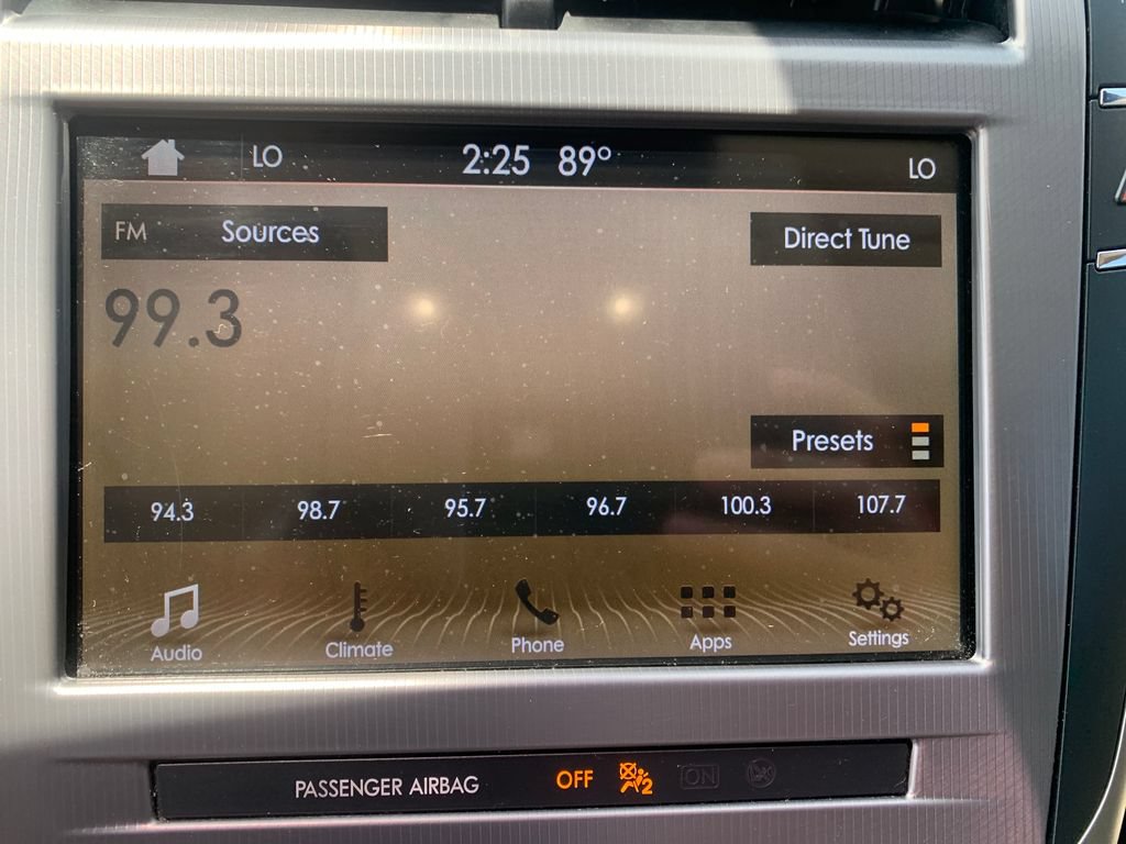 Used 2019 Lincoln MKZ Premiere FWD image 14