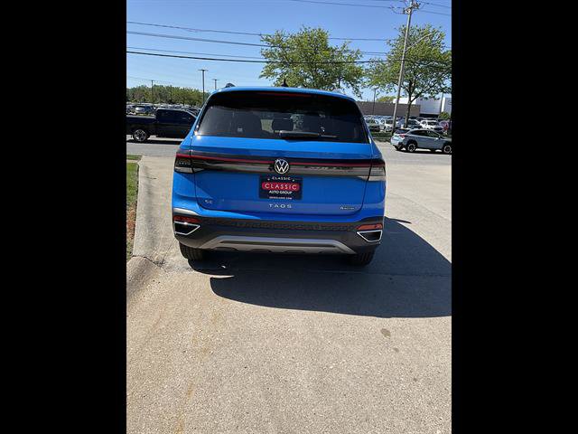 New 2026 Volkswagen Taos SE AWD/4WD image 4