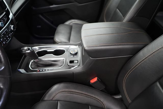 Used 2020 Chevrolet Traverse RS image 51