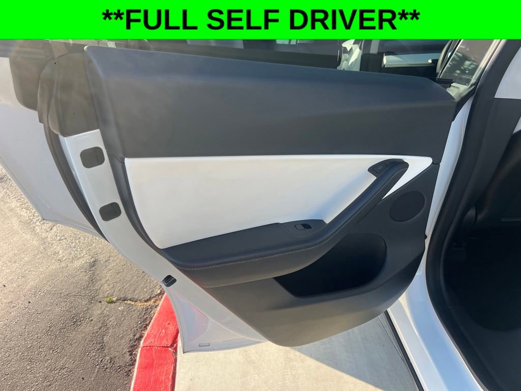 Used 2022 Tesla Model Y Performance AWD/4WD image 46