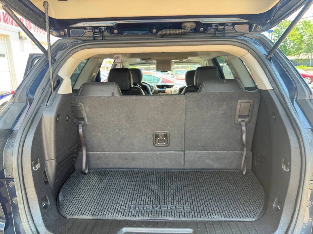 Used 2015 Chevrolet Traverse LTZ w/ LPO, 'HIT The Road' Package AWD/4WD image 10
