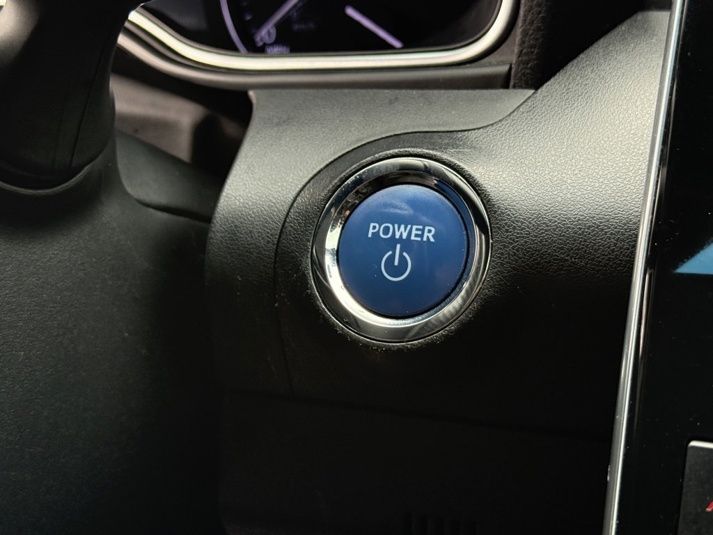 Certified 2020 Toyota Avalon XSE image 31