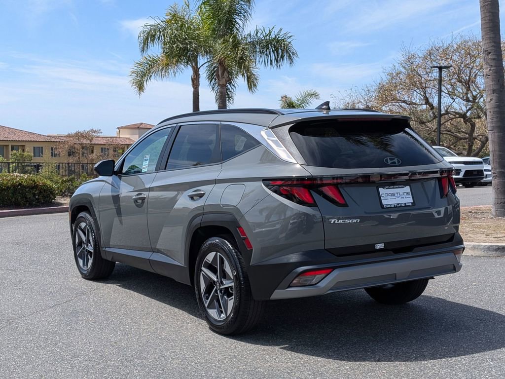 Used 2025 Hyundai Tucson SEL FWD image 7