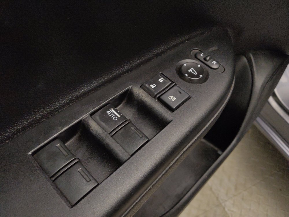 Used 2016 Honda Accord LX image 27