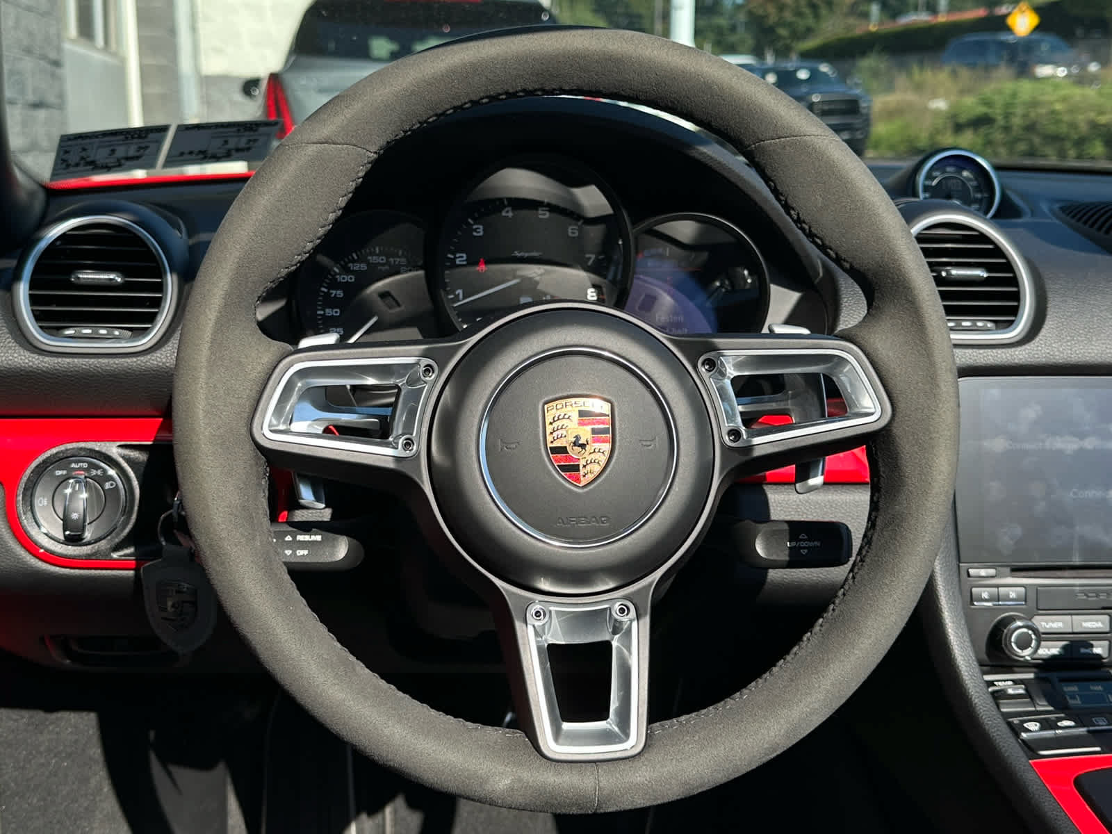 Used 2022 Porsche 718 Boxster Spyder RWD image 13