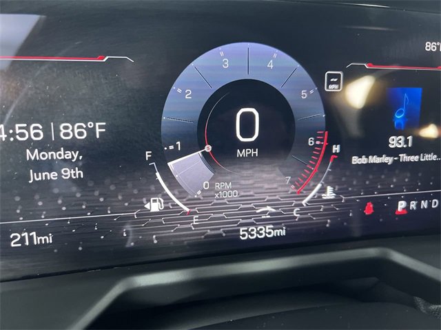 Used 2025 GMC Acadia Elevation image 12