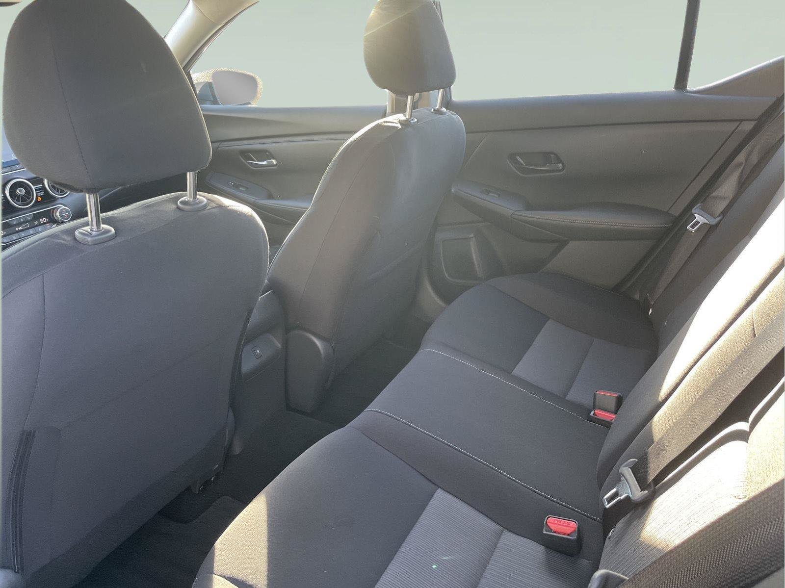 Used 2025 Nissan Sentra SV w/ All-Weather Package FWD image 16