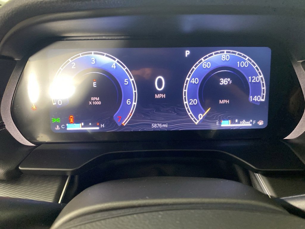 Used 2025 Jeep Grand Cherokee Laredo w/ Luxury Tech Group I image 22