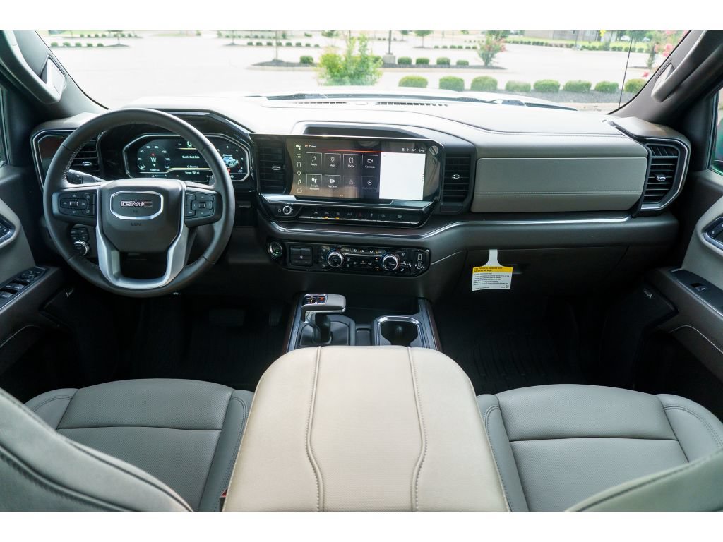 Used 2024 GMC Sierra 1500 SLT AWD/4WD image 18