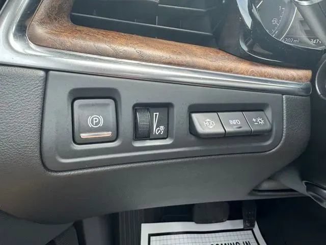 Used 2024 Cadillac XT5 Premium Luxury w/ Platinum Package AWD/4WD image 23