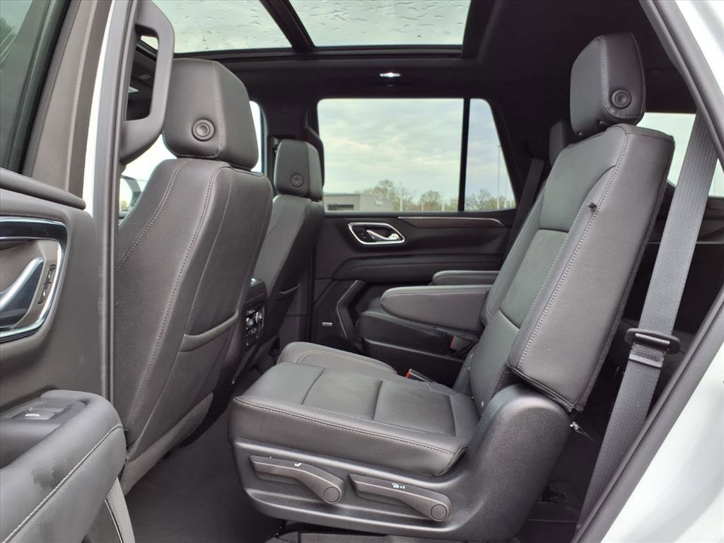 Used 2023 Chevrolet Tahoe Z71 w/ Z71 Off-Road Package AWD/4WD image 23