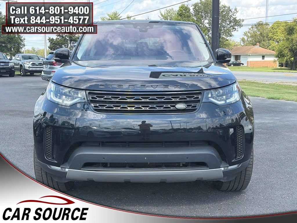 Used 2017 Land Rover Discovery First Edition AWD/4WD image 2