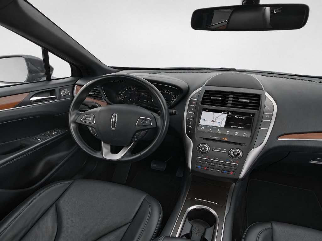Used 2017 Lincoln MKC Reserve FWD image 32
