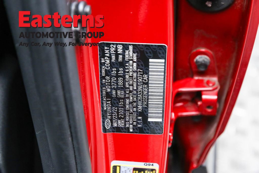 Used 2022 Hyundai Venue Limited image 34