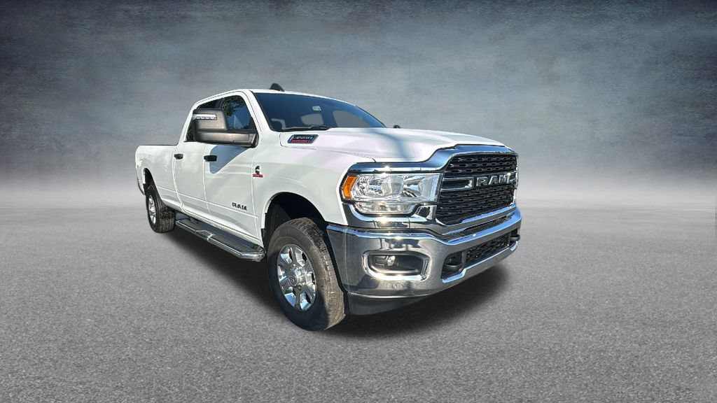 Used 2024 RAM 3500 Big Horn AWD/4WD image 2