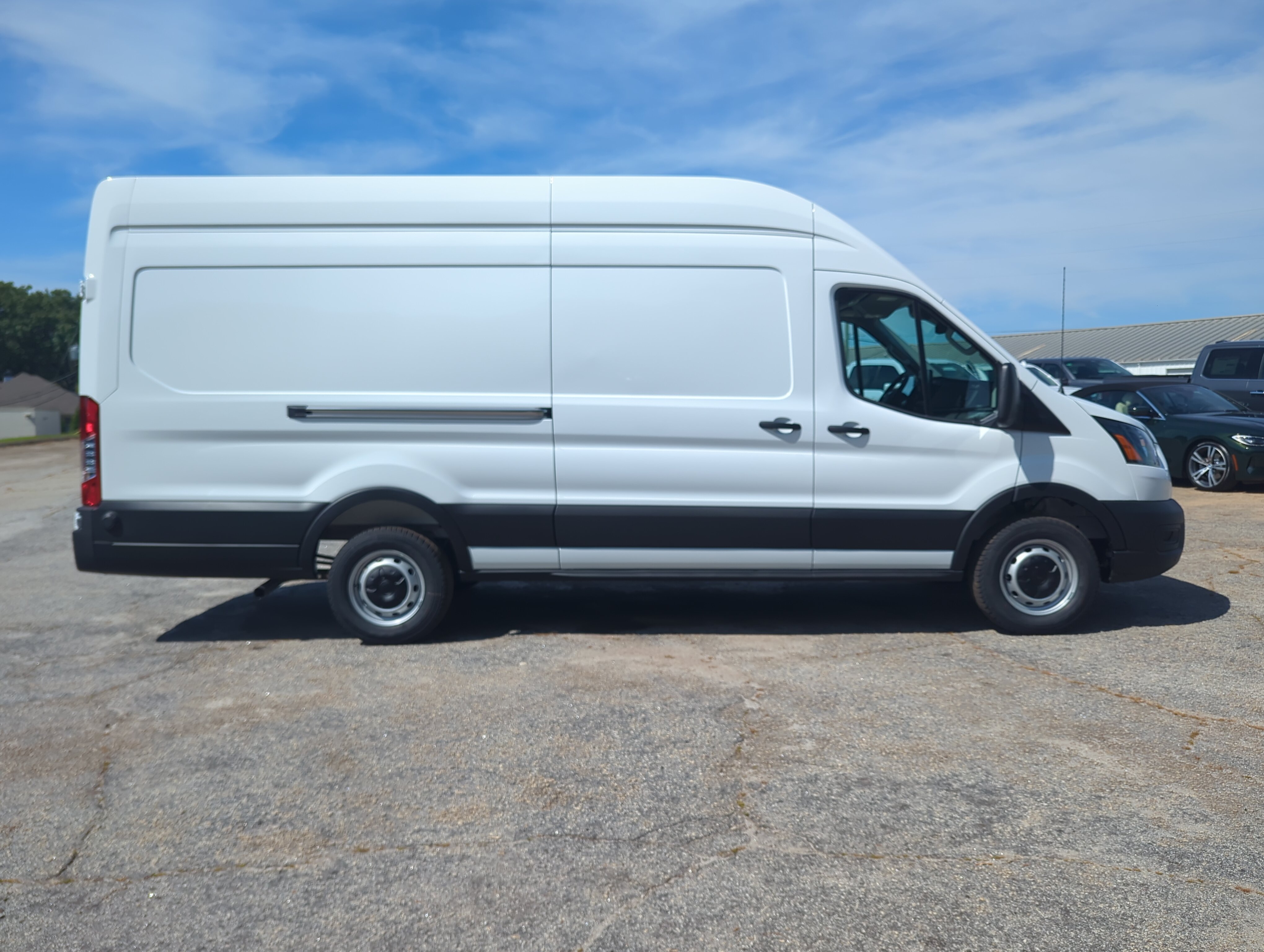 New 2026 Ford Transit 250 148 High Roof Extended RWD image 2