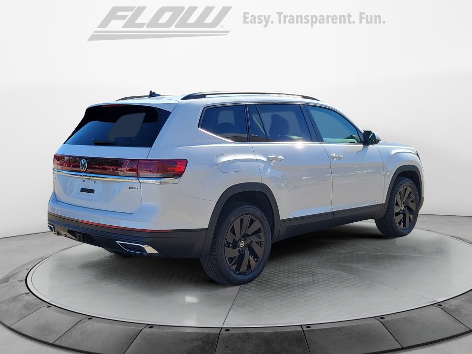 New 2026 Volkswagen Atlas SE image 7