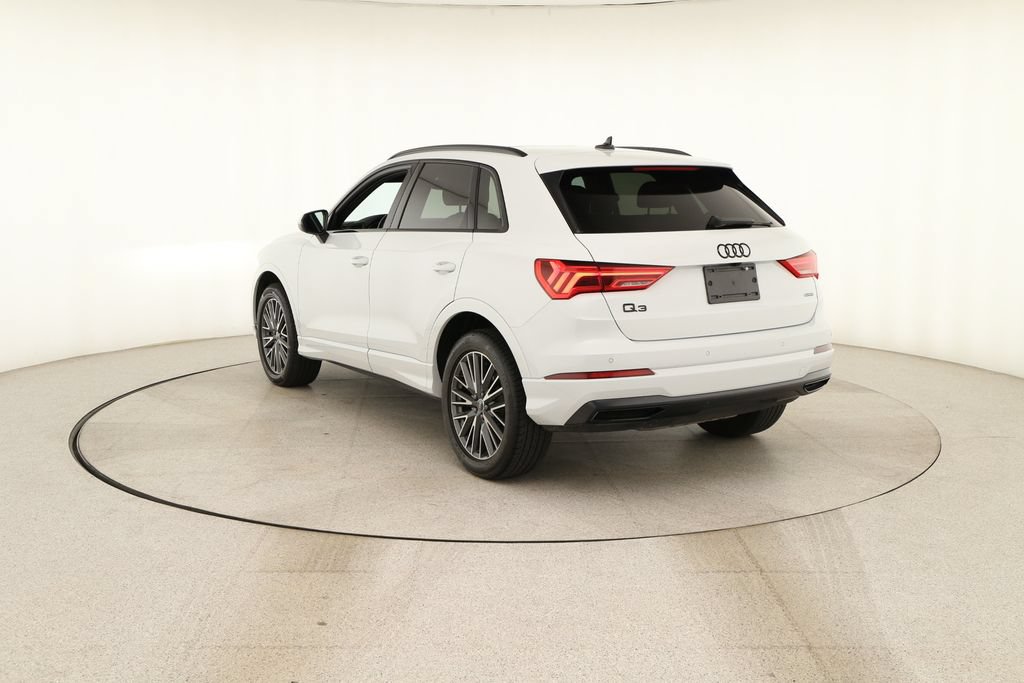Certified 2023 Audi Q3 2.0T Premium w/ Convenience Package AWD/4WD image 4