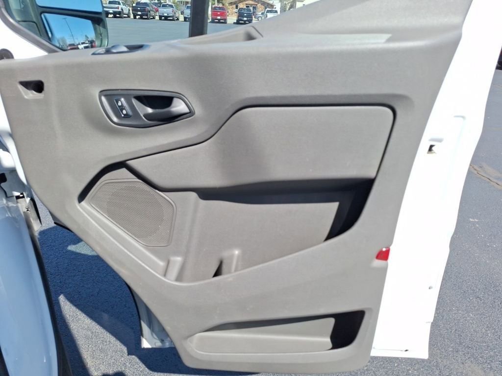 Used 2023 Ford Transit 350 XLT image 13