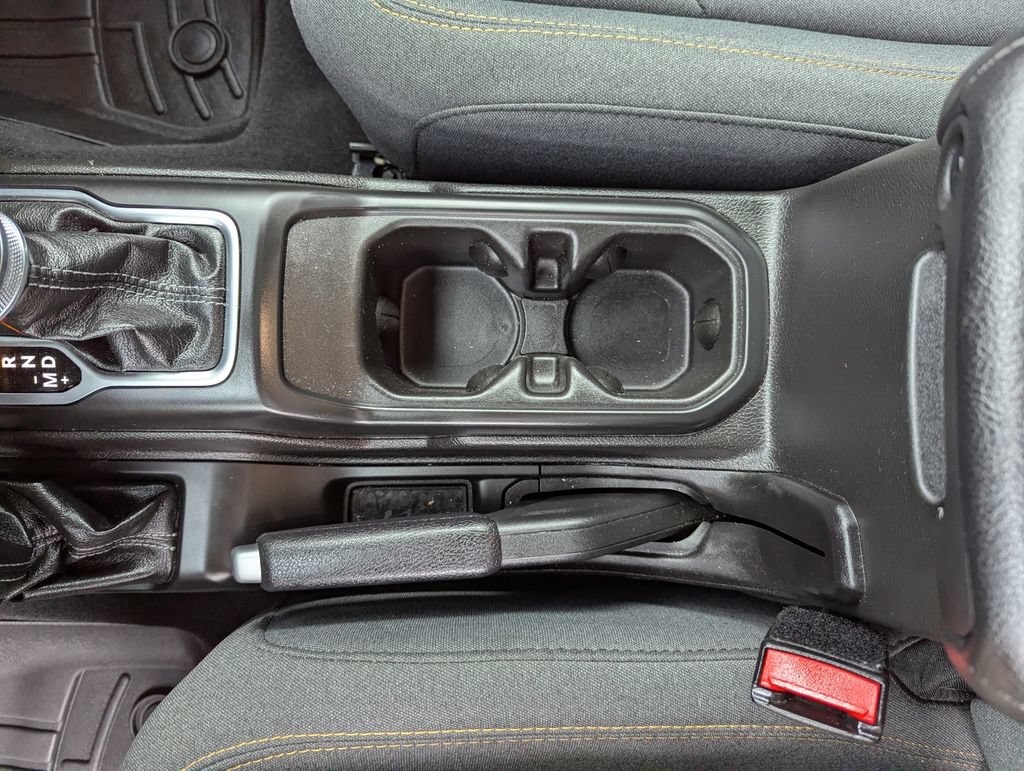 Used 2025 Jeep Wrangler Unlimited Sport AWD/4WD image 25