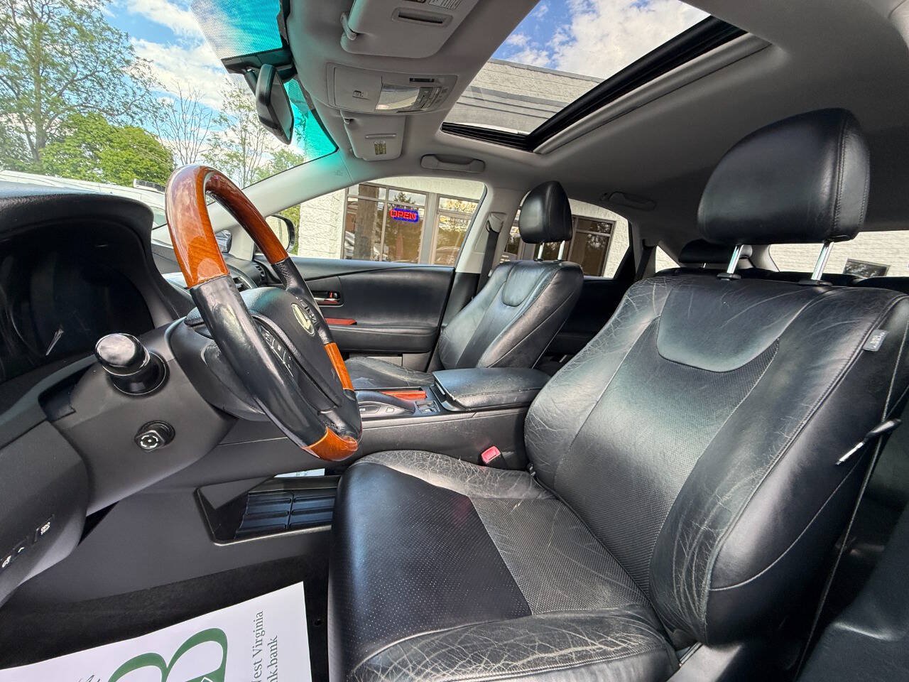 Used 2010 Lexus RX 450h AWD w/ Premium Pkg image 15