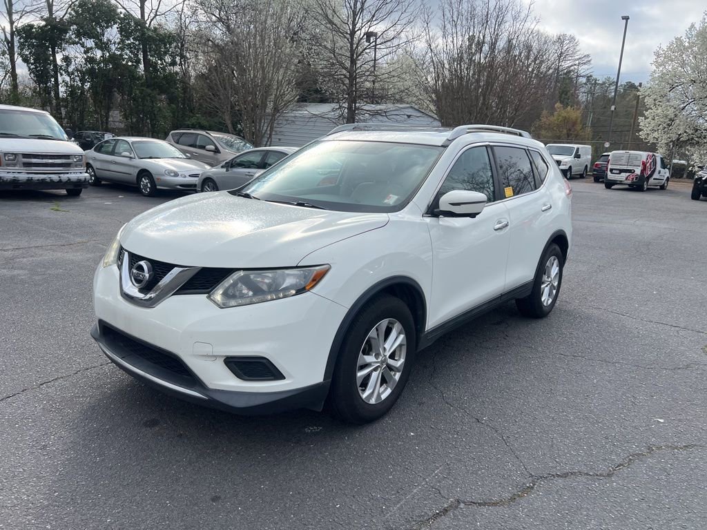 Used 2016 Nissan Rogue SV w/ SV Premium Package