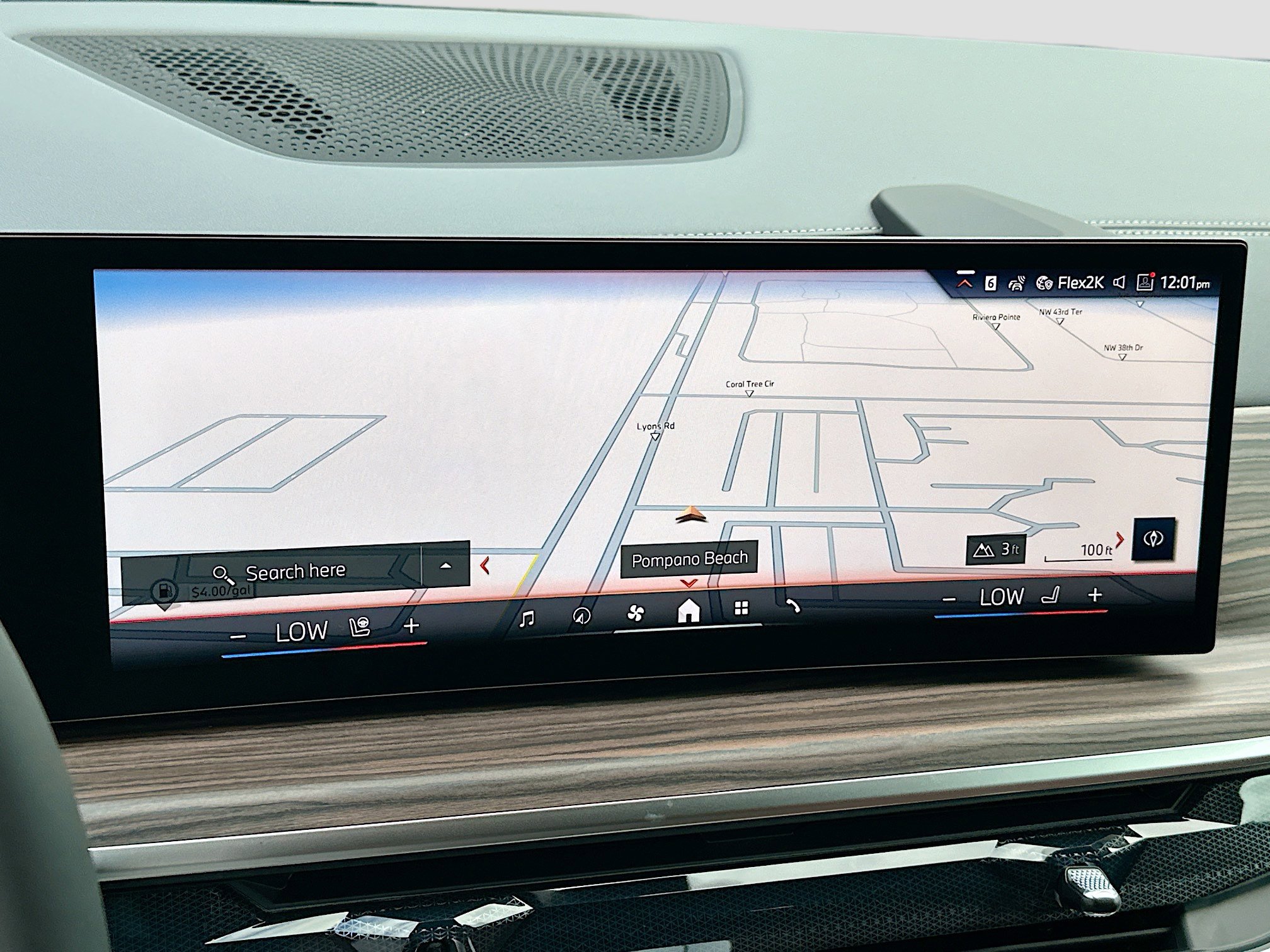 New 2026 BMW X7 xDrive40i w/ M Sport Package image 11