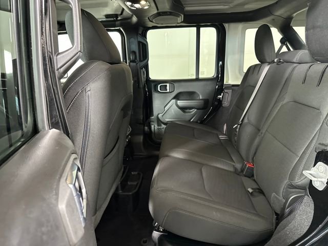 Used 2023 Jeep Wrangler Unlimited w/ Cold Weather Group image 25