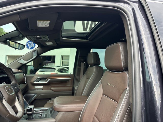 Used 2025 GMC Sierra 1500 Denali w/ Denali Reserve Package AWD/4WD image 15