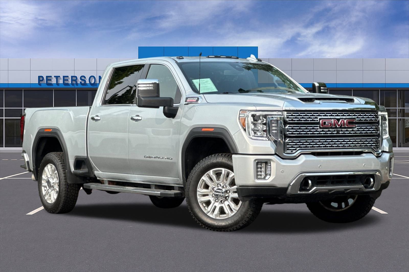 Used 2022 GMC Sierra 2500 Denali image 2