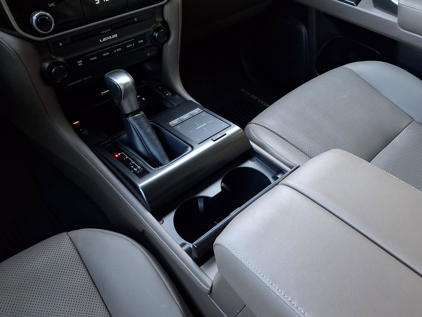 Used 2022 Lexus GX 460 Premium w/ Premium Package image 17