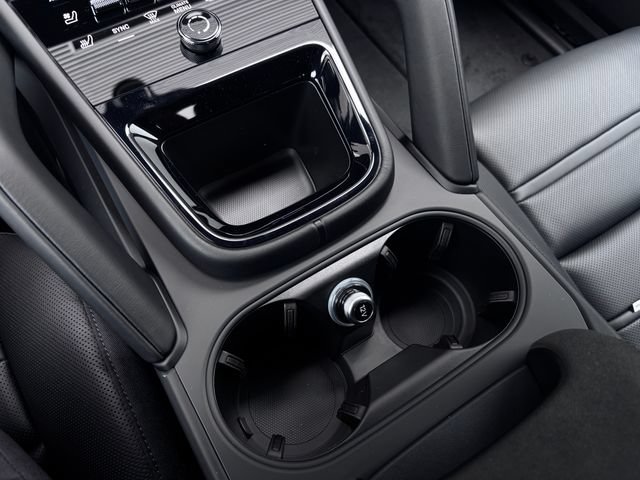New 2026 Porsche Cayenne GTS AWD/4WD image 25