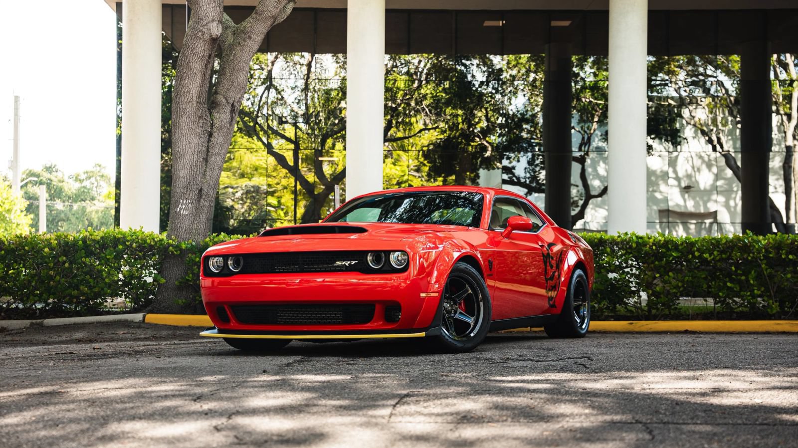 Used 2018 Dodge Challenger SRT Demon RWD image 3