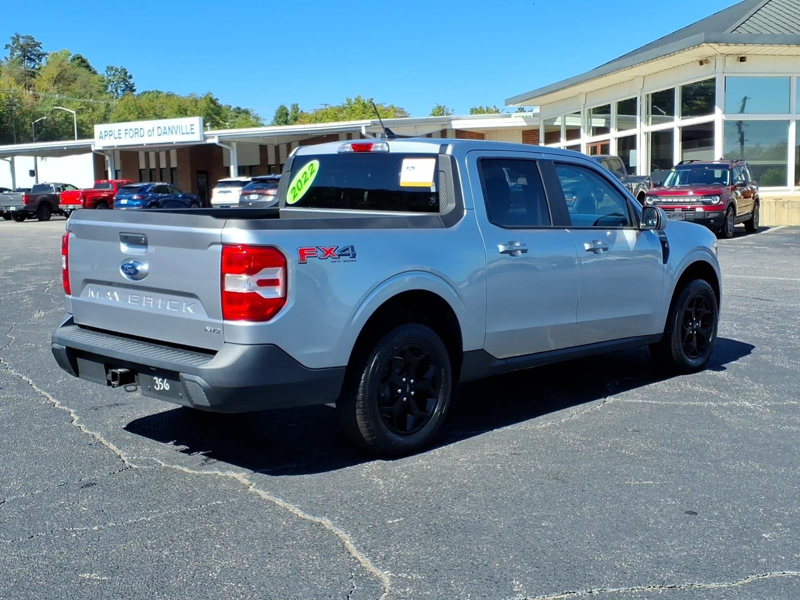 Certified 2022 Ford Maverick Lariat w/ Equipment Group 500A Standard AWD/4WD image 8