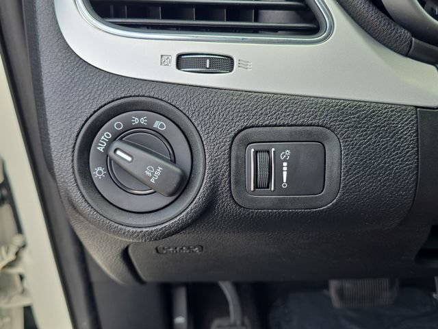 Used 2019 Dodge Journey SE w/ Connectivity Group FWD image 20