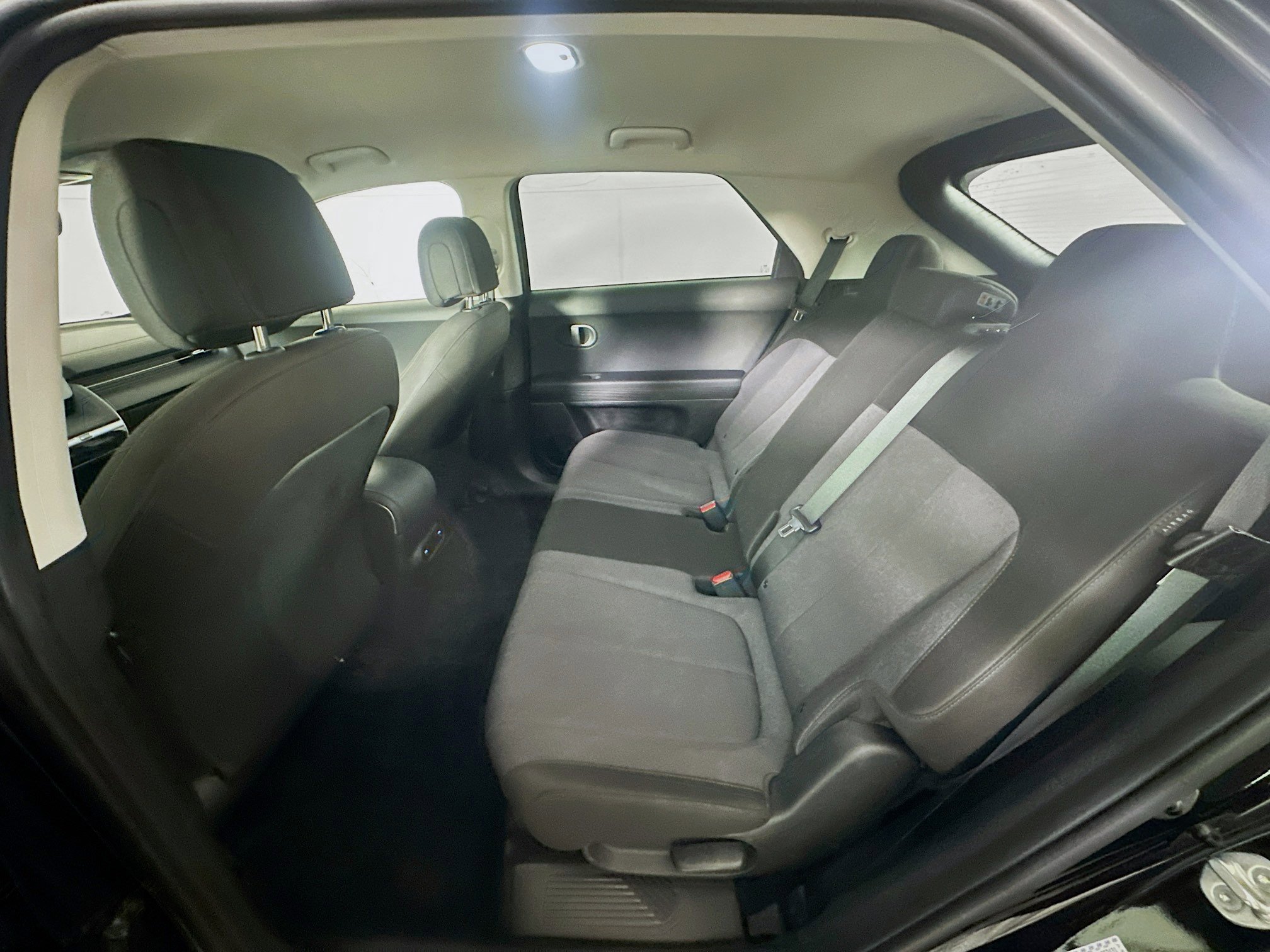 Used 2024 Hyundai Ioniq 5 SEL image 27