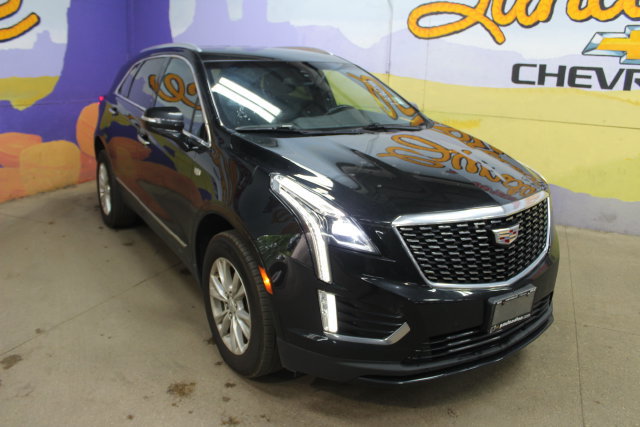 Used 2023 Cadillac XT5 Luxury AWD/4WD image 2