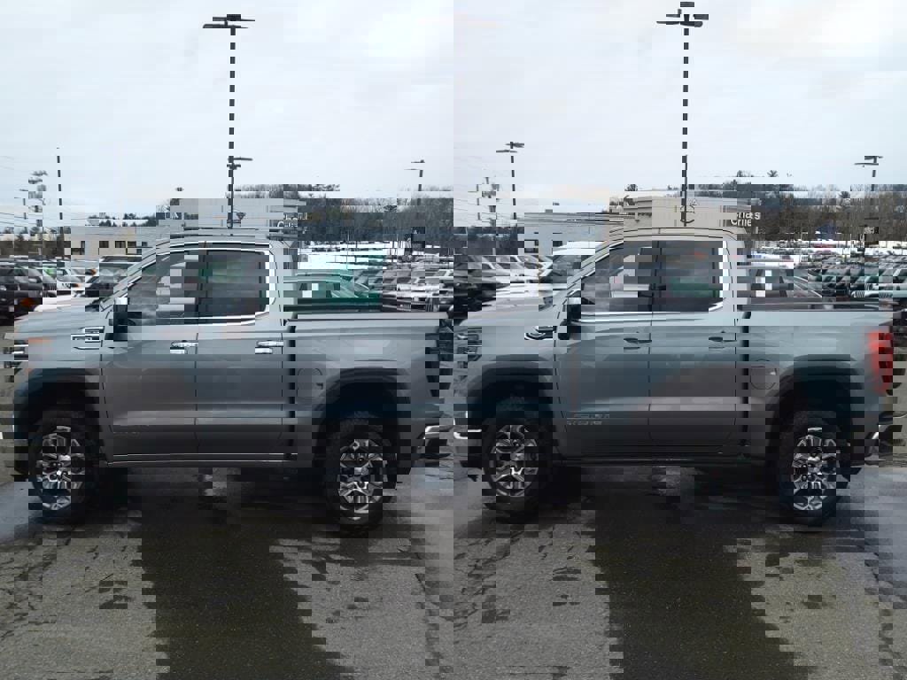 Used 2024 GMC Sierra 1500 SLT image 7