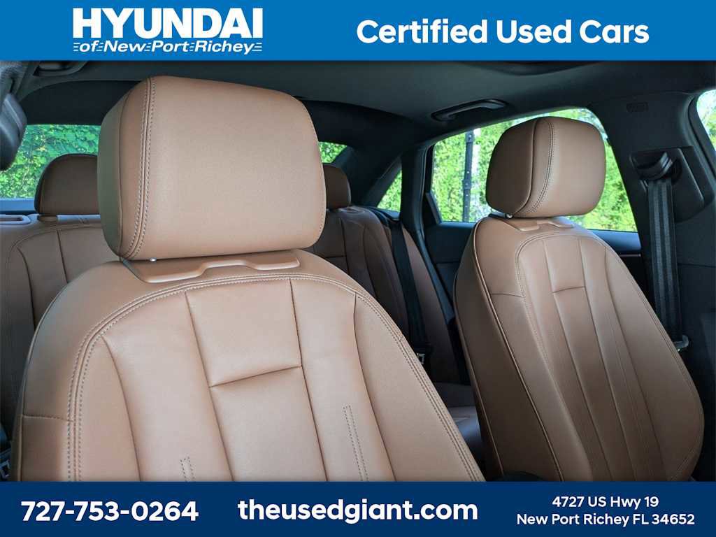Used 2024 Audi A4 2.0T Premium Plus image 6