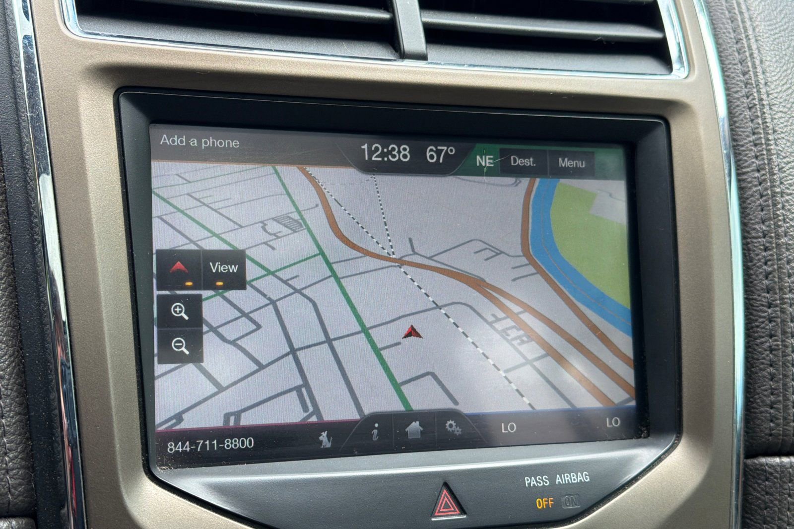 Used 2012 Lincoln MKX AWD image 17