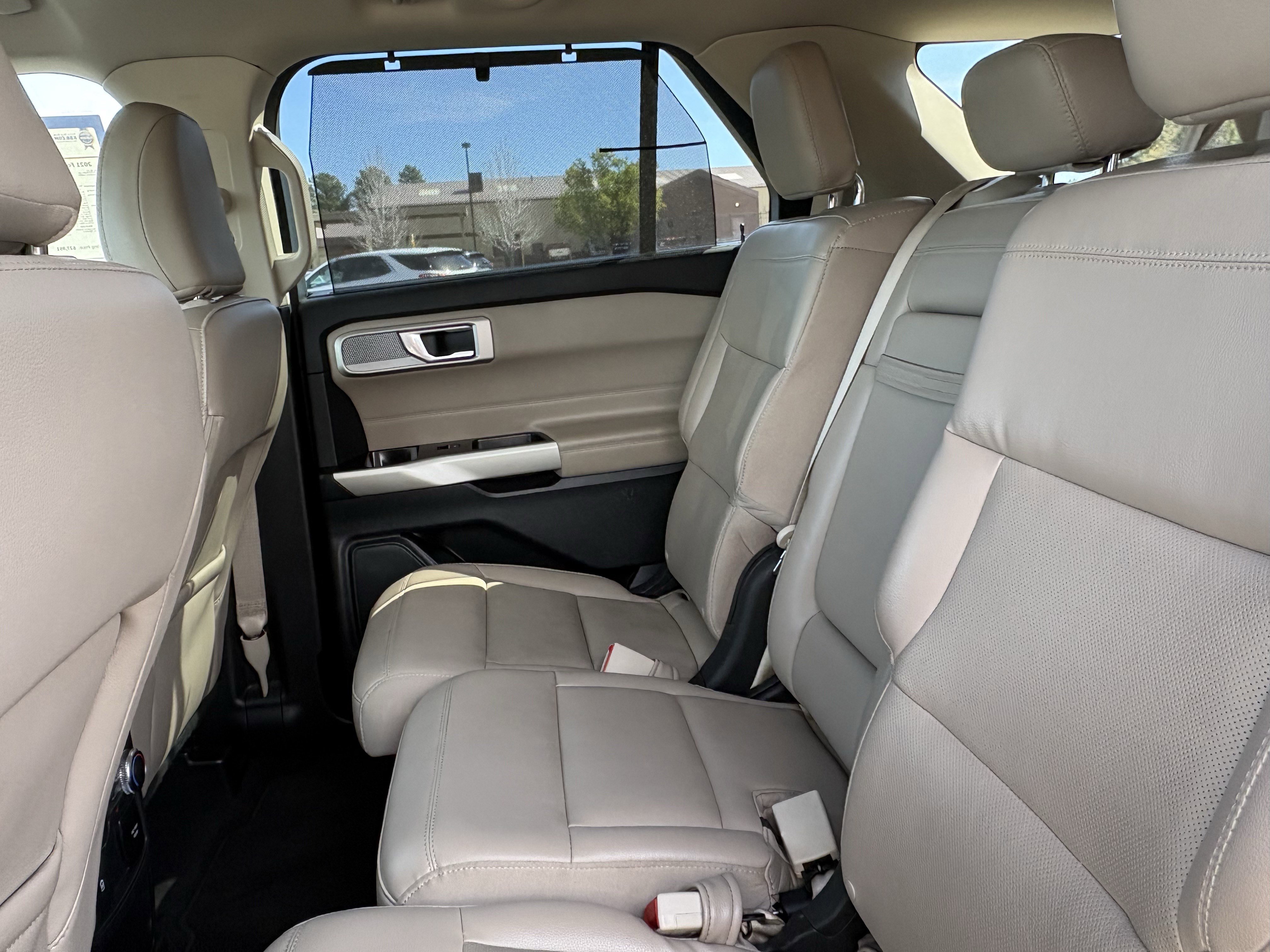 Used 2021 Ford Explorer Limited w/ Equipment Group 301A image 13