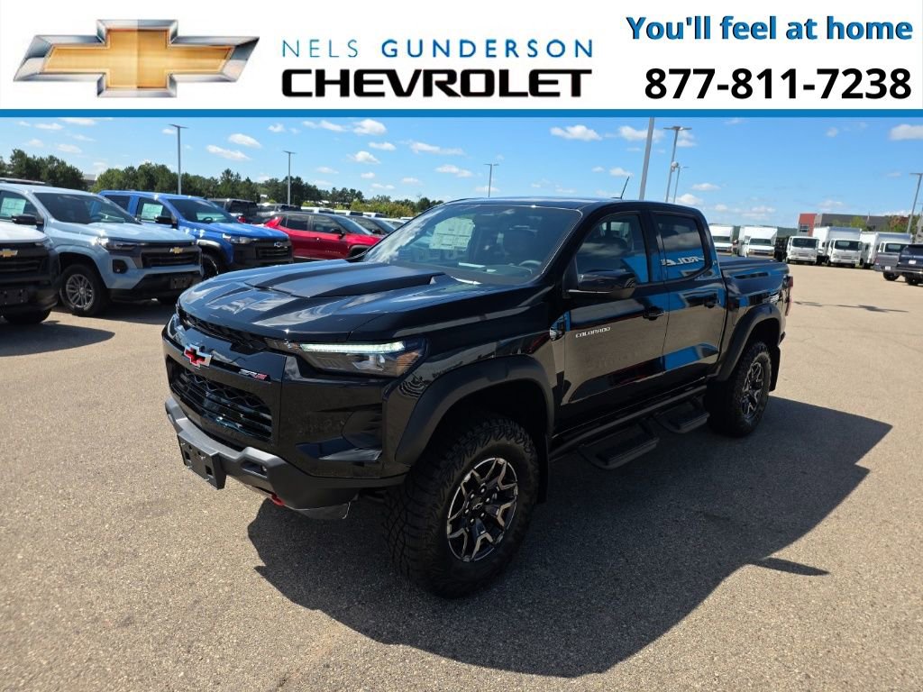 New 2026 Chevrolet Colorado ZR2 image 3