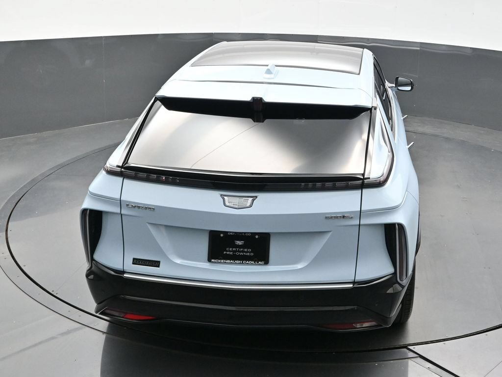 Certified 2024 Cadillac Lyriq Luxury AWD/4WD image 31